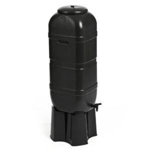 Kreher Regenwassertank 100L - Regentonne mit Hahn und Standfuß, Regenwasserbehälter in Schwarz in verschiedenen Größen (wählbar), Wasserfass, Regenfass