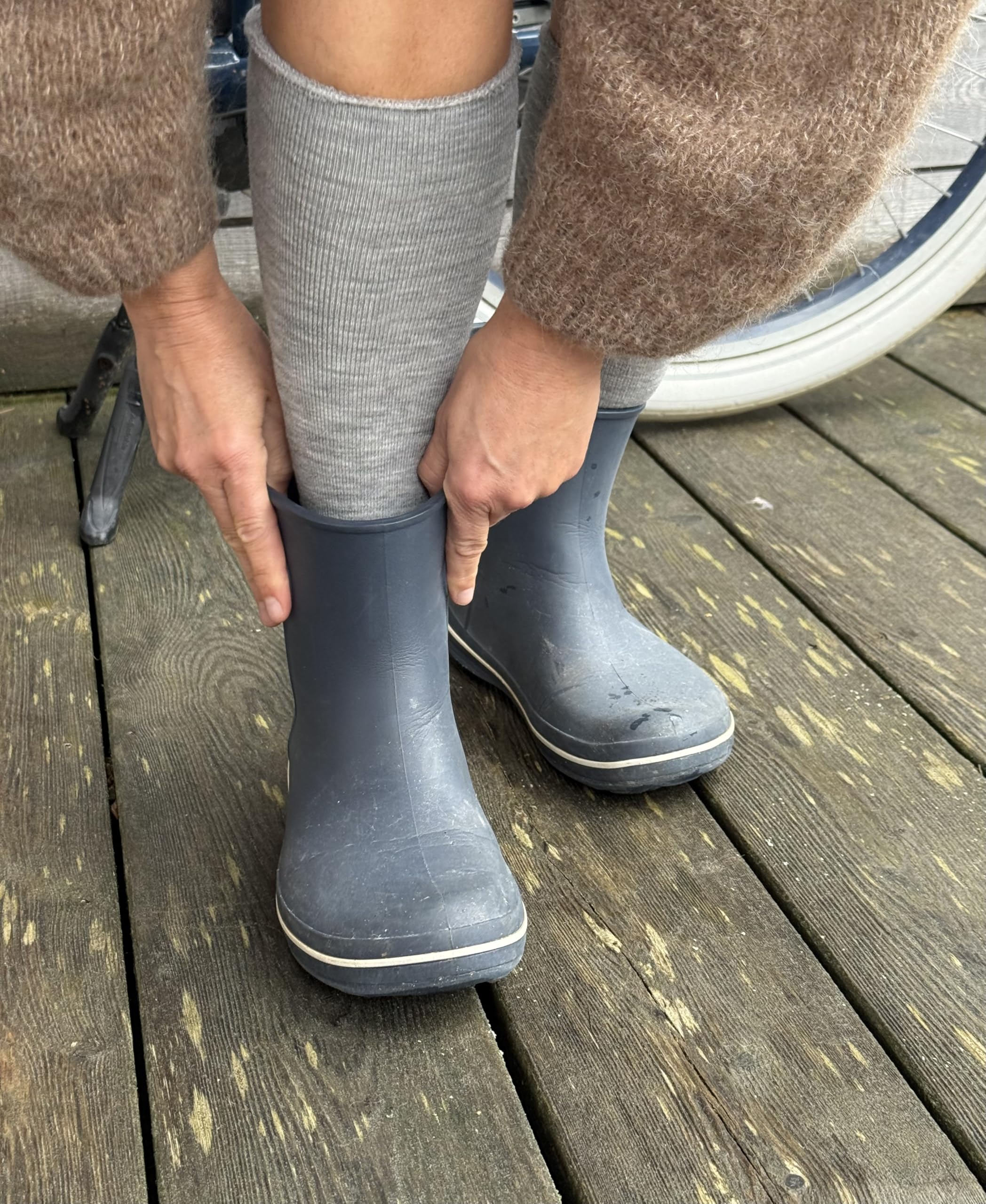 ULLMYS Kniehohe Merino Wollsocken – Dicke Terry mit 98% Naturfasern, davon 80% Merino Wolle für Warme Füße & Komfort, aus Europa (DE/NL/SE/PL, Numerisch, 39, 42) - Image 3