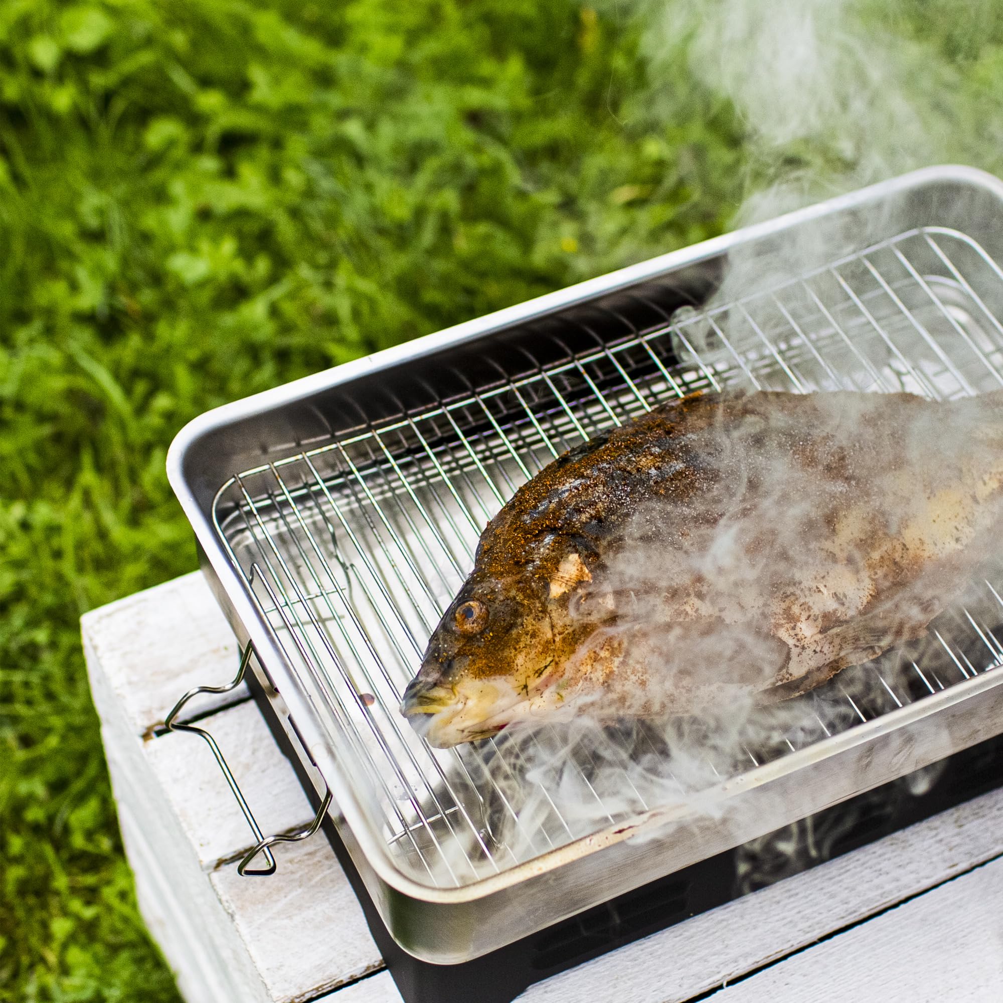 BROWIN® Edelstahl Tischräucher-Set mit Thermometer 330004 | inkl. Holzhackschnitzel und Brennstoff-Gel | Tischräucherofen | Fisch & mehr Grillen und Räuchern | Camping-Zubehör - Image 3